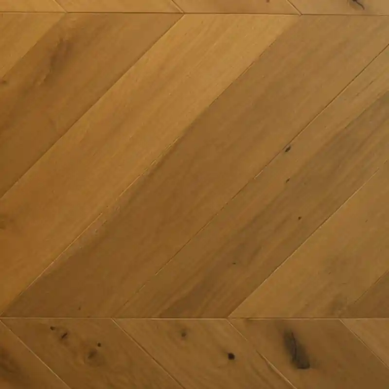 Bestseller Parquet Prefinito Rovere Spina Francese 45 Gradi, Spazzolato, Piallato, Smoked, Verniciato Olio Naturale 15-4x190x1000mm