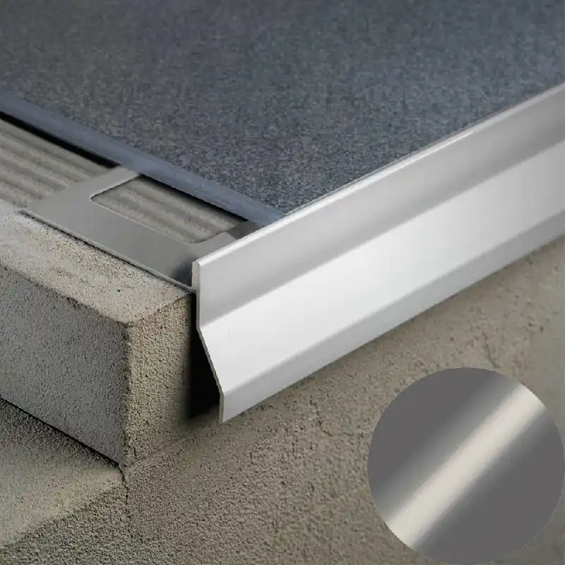 Beperkte Voorraad Profilitec - BORDERTEC BBS - H 42 mm, L 2700 mm in Alluminio Finitura Verniciato Grigio Cemento Goffrato, Linea Terrazze - BBS42A25270