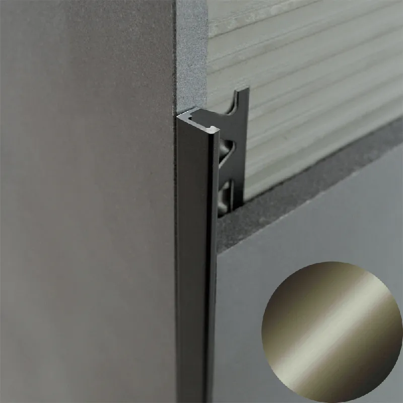 Lage Kosten Profilitec - KERAJOLLY KJ - H 10 mm, L 2700 mm in Alluminio Finitura Anodizzato Brillantato Titanio, Linea Rivestimenti - KJ100ATB270