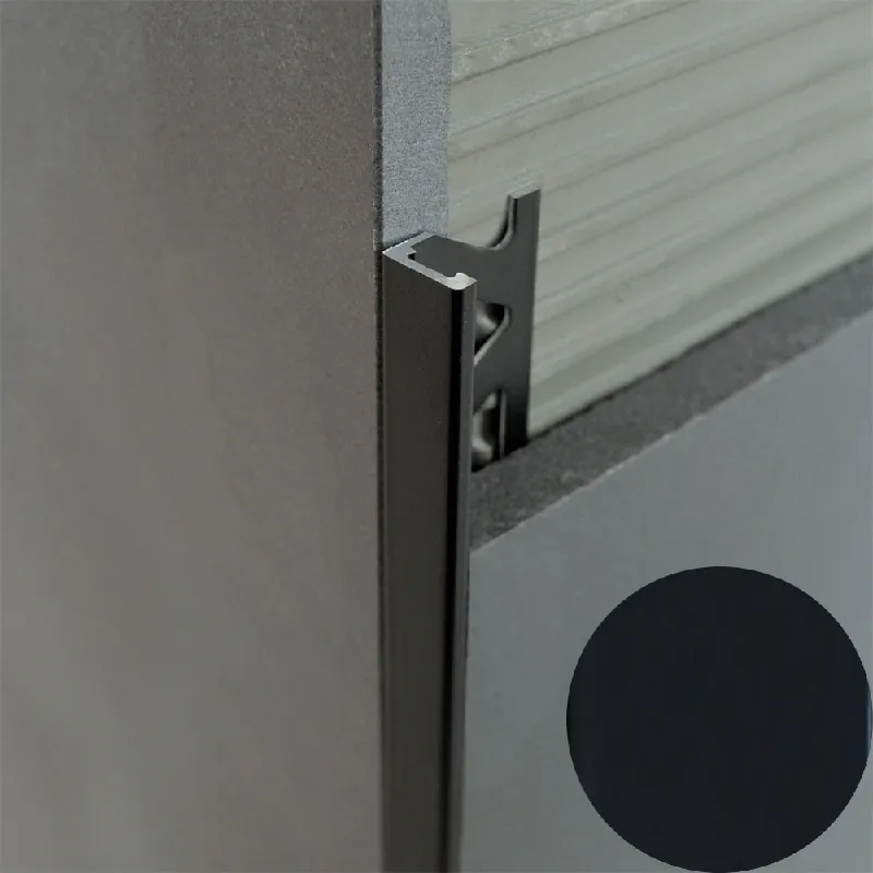 Beperkte Voorraad Profilitec - KERAJOLLY KJ - H 12,5 mm, L 2700 mm in PVC Finitura Nero, Linea Rivestimenti - KJ125P51270