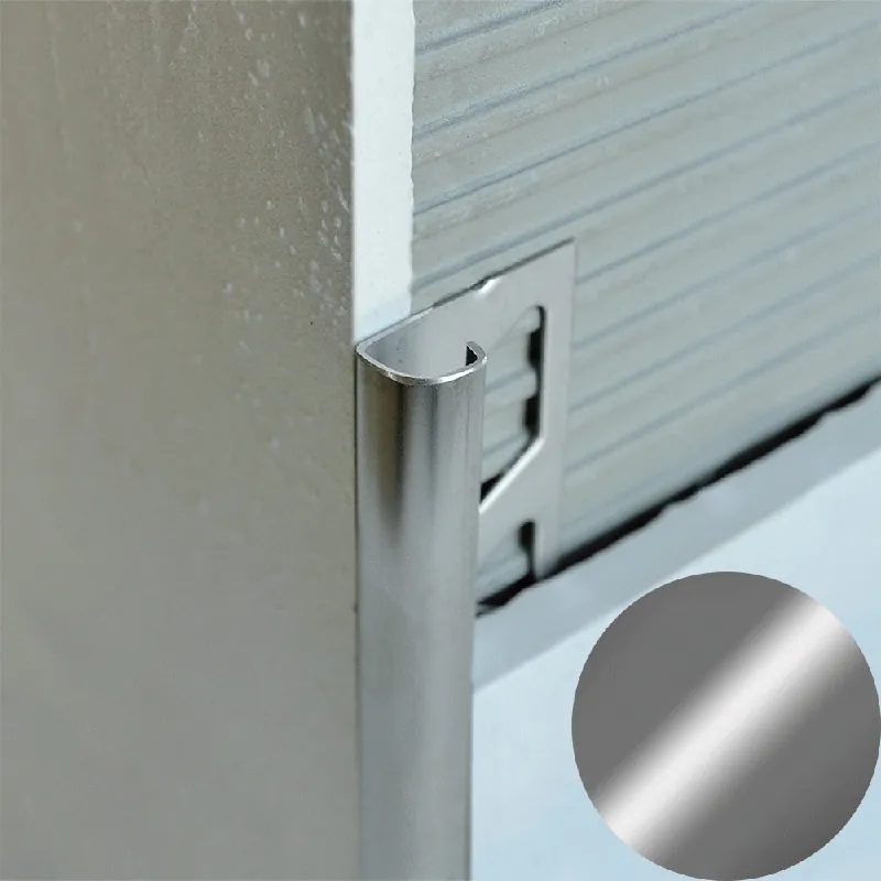 Flitsaanbieding Profilitec - ROUNDJOLLY RJ - H 6 mm, L 2700 mm in Alluminio Finitura Anodizzato Brillantato Cromo, Linea Rivestimenti - RJ60ASB270