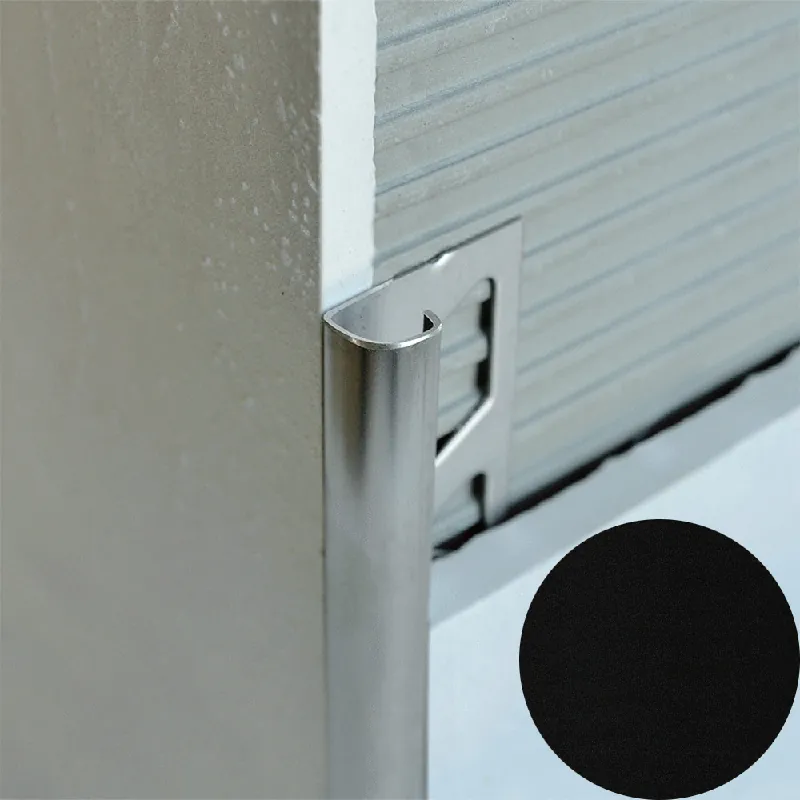 Profilitec - ROUNDJOLLY RJ - H 8 mm, L 2700 mm in Alluminio Finitura Verniciato Nero Opaco Goffrato, Linea Rivestimenti - RJ80A65270 Dagaanbieding