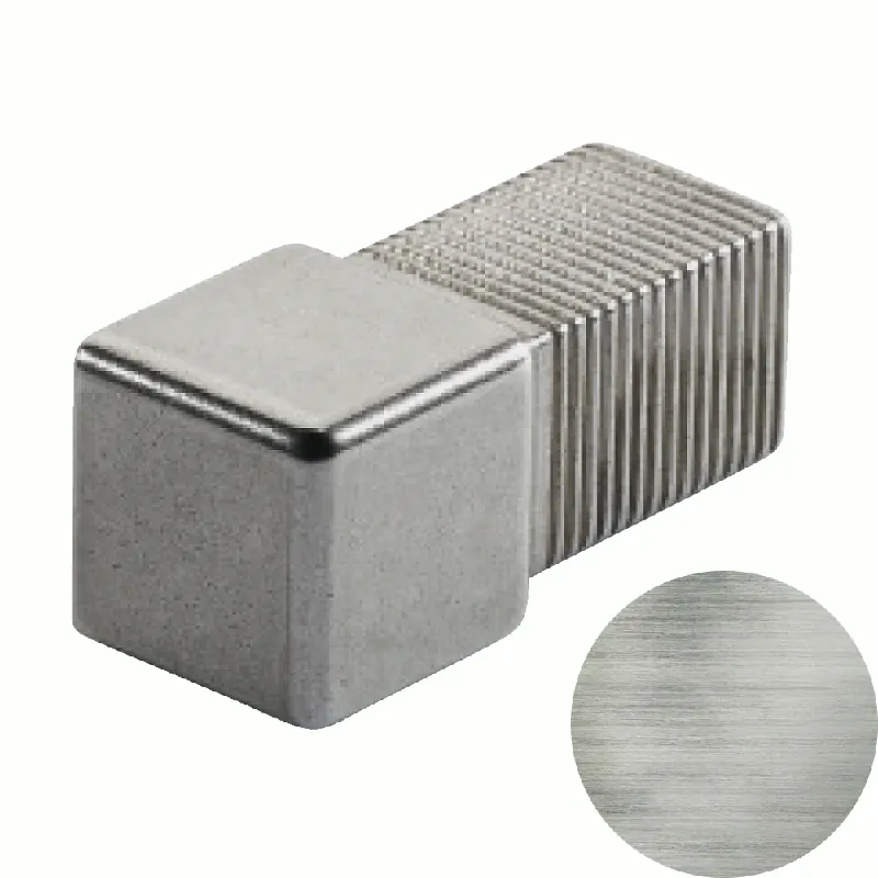 Profilitec - SQUARECAPSULE SJC - H 8 mm, Capsula in Alluminio Finitura Anodizzato Brillantato Argento, Linea Rivestimenti, Set da 2 Pz - SJC80ASXBSET2 Voordeelprijs