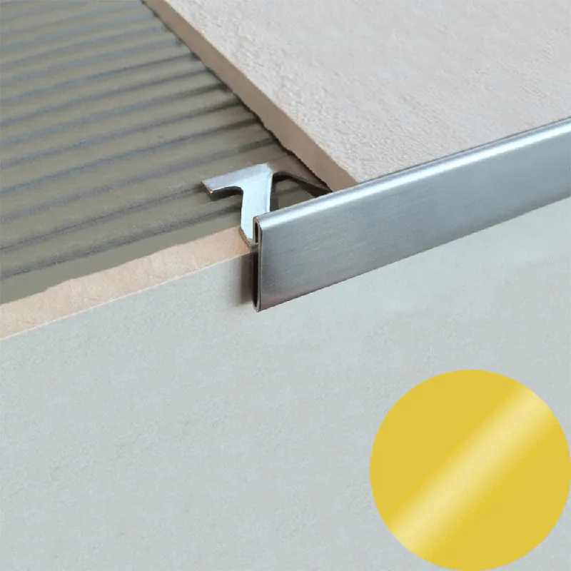 Profilitec - TRIMTEC SR - H 8/15 mm, L 2700 mm in Ottone Finitura Lucido, Linea Pavimenti-Gradini - SR8/15OL270 Uitverkoop