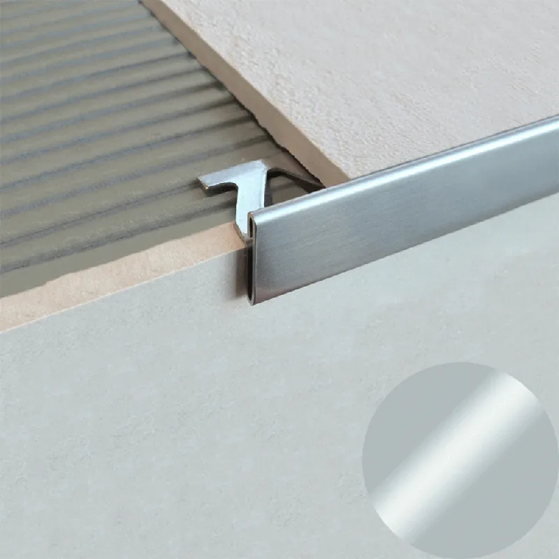 Profilitec - TRIMTEC SR Deformabile - H 10/12,5 mm, L 2700 mm in Alluminio Finitura Anodizzato Argento, Linea Pavimenti-Gradini - SR10/12ASD270 Lage Prijs