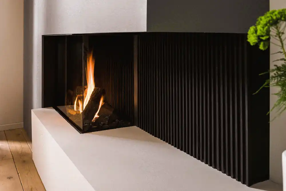 Gecertificeerd Trimline - Trimline 83 Corner - Camino Angolare Destro Orizzontale a Gas Metano con Vetro da 81,3x60,5 cm - 1183